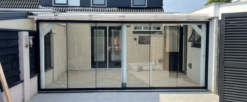Glazen schuifdeuren G009